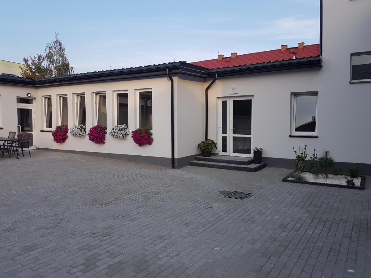 Arkadia Hostel Mlawa Kültér fotó